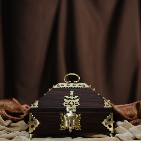 Nettoor Box (Wood Finish)