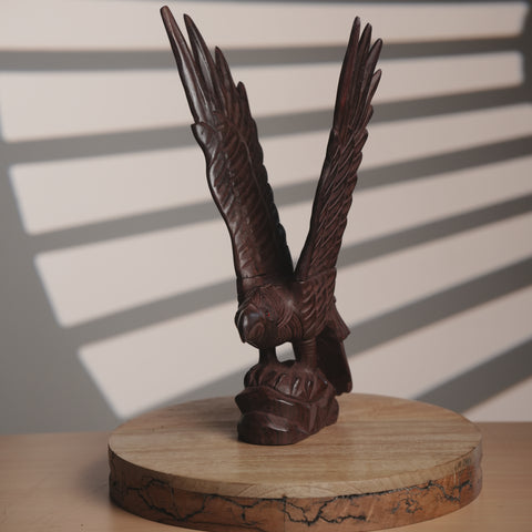 Eagle (Handcrafted Sculpture)