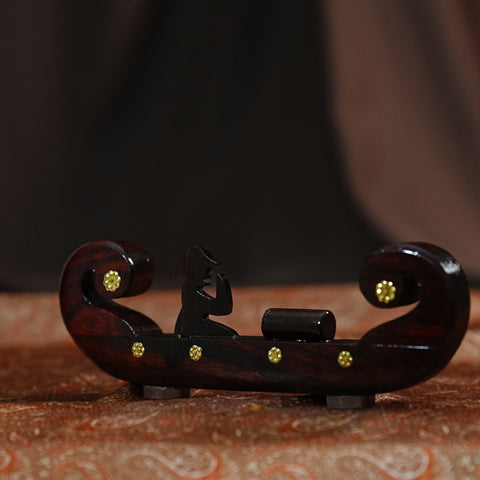 Rosewood Cargo with Men